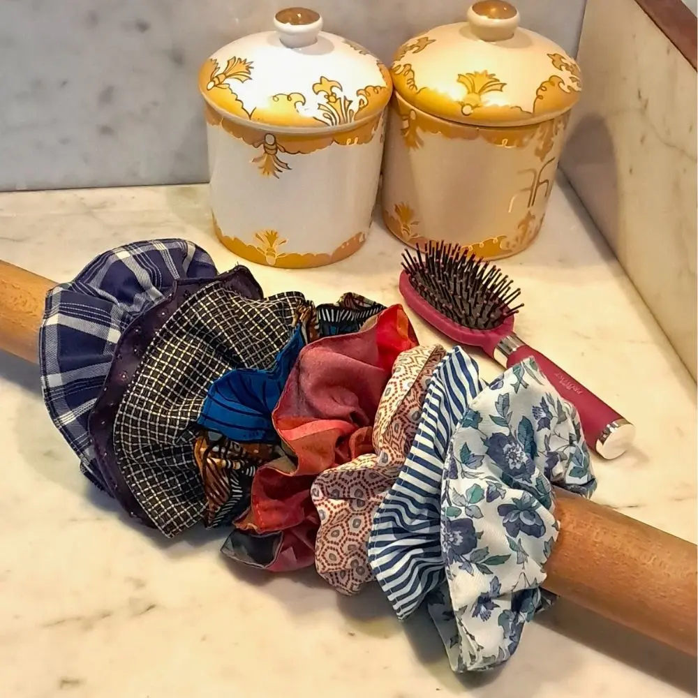 Chouchou cheveux upcyclés pour petits et grands Chouchou cheveux upcyclés pour petits et grands